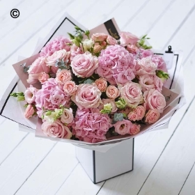 Beautifully Simple Bouquet Pink Superior