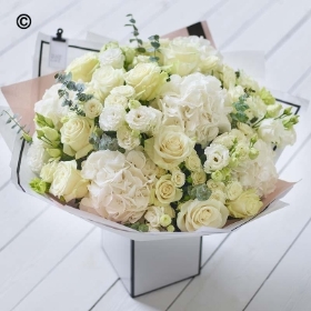 Beautifully Simple Bouquet White Superior